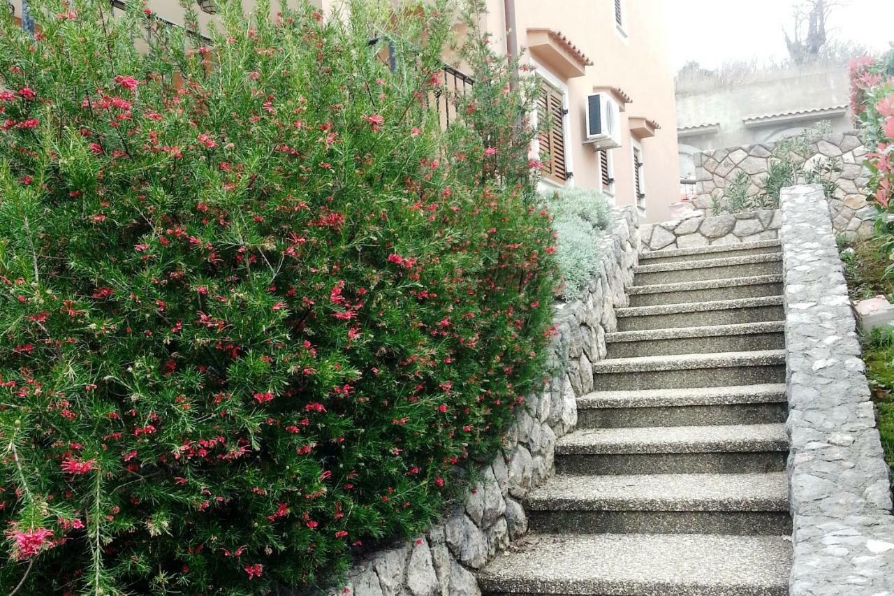 Guarda Alla Vita Njivice Eksteriør bilde